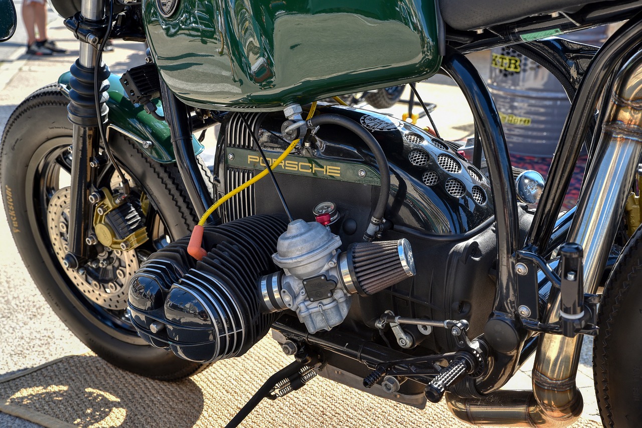 engine, porsche, motorcycle-6978301.jpg